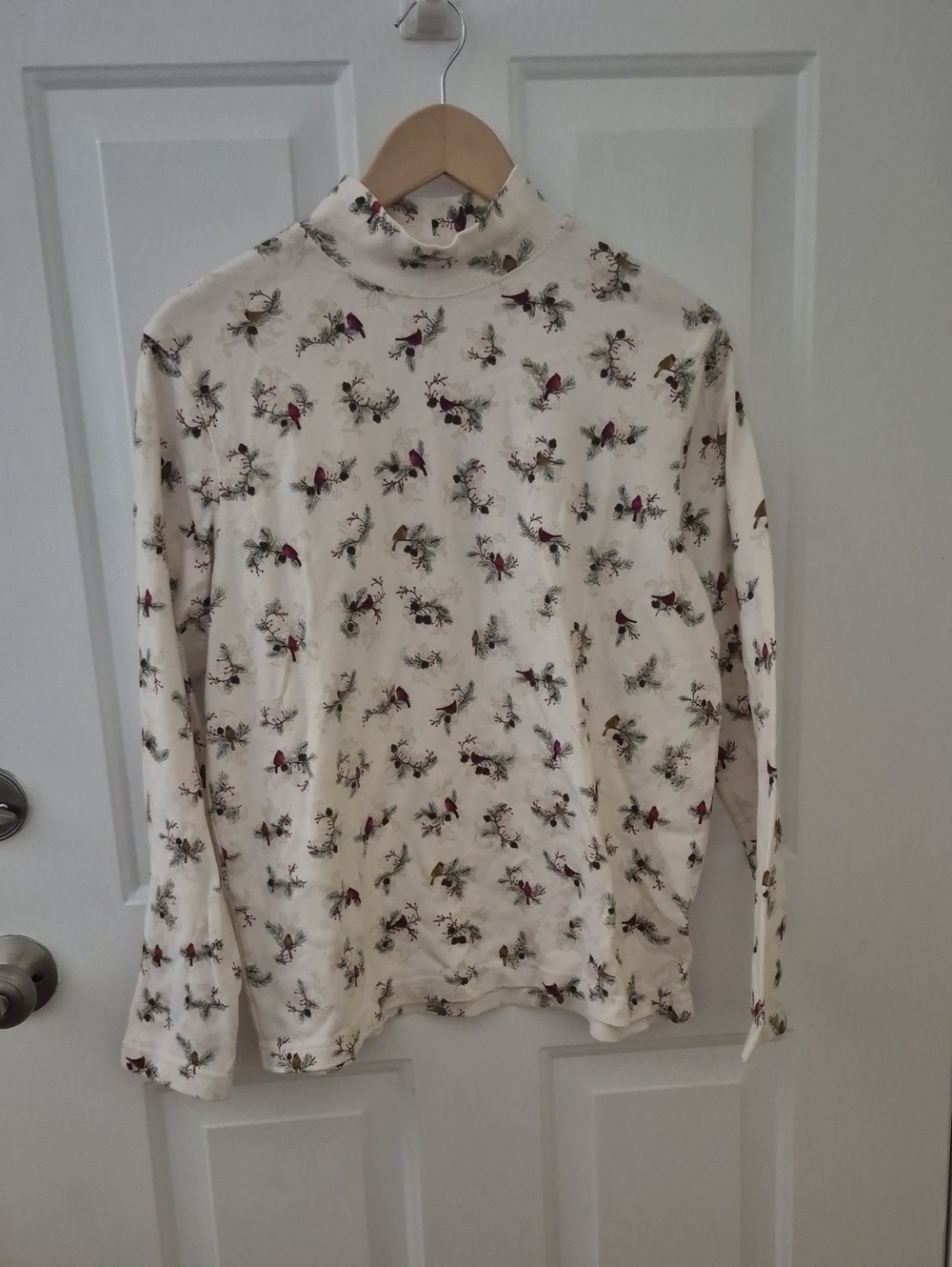 croft & barrow Holiday Cream Long-Sleeve Turtleneck with Bird Print Size XL
